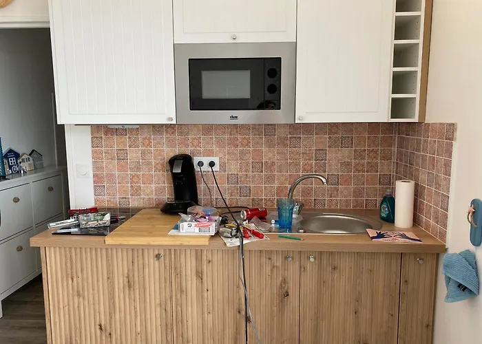 Aux Pieds Des Plages, Du Port, De La Piste Cyclable Et Des Commerces De Proximite, Un Au Dernier Etage Avec Vue Panoramique Sur Le Bassin D'arcachon, Entierement Renove, Dans Avec Piscine Lejlighed