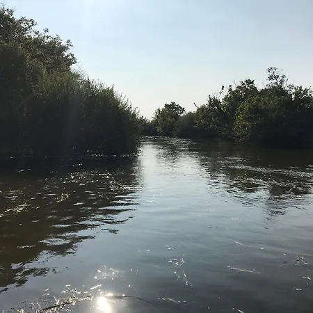 Aux Pieds Des Plages, Du Port, De La Piste Cyclable Et Des Commerces De Proximite, Un Au Dernier Etage Avec Vue Panoramique Sur Le Bassin D'arcachon, Entierement Renove, Dans Avec Piscine Аркашон
