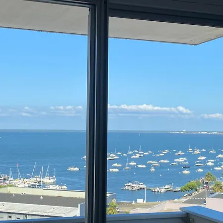 Apartment Aux Pieds Des Plages, Du Port, De La Piste Cyclable Et Des Commerces De Proximite, Un Au Dernier Etage Avec Vue Panoramique Sur Le Bassin D'arcachon, Entierement Renove, Dans Avec Piscine *