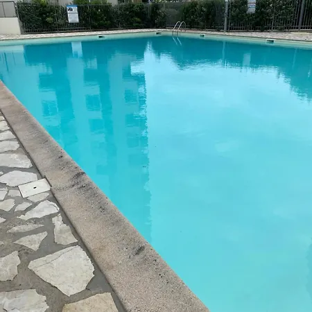 Aux Pieds Des Plages, Du Port, De La Piste Cyclable Et Des Commerces De Proximite, Un Au Dernier Etage Avec Vue Panoramique Sur Le Bassin D'arcachon, Entierement Renove, Dans Avec Piscine Апартаменти