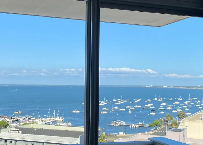 Апартаменти Aux Pieds Des Plages, Du Port, De La Piste Cyclable Et Des Commerces De Proximite, Un Au Dernier Etage Avec Vue Panoramique Sur Le Bassin D'arcachon, Entierement Renove, Dans Avec Piscine *